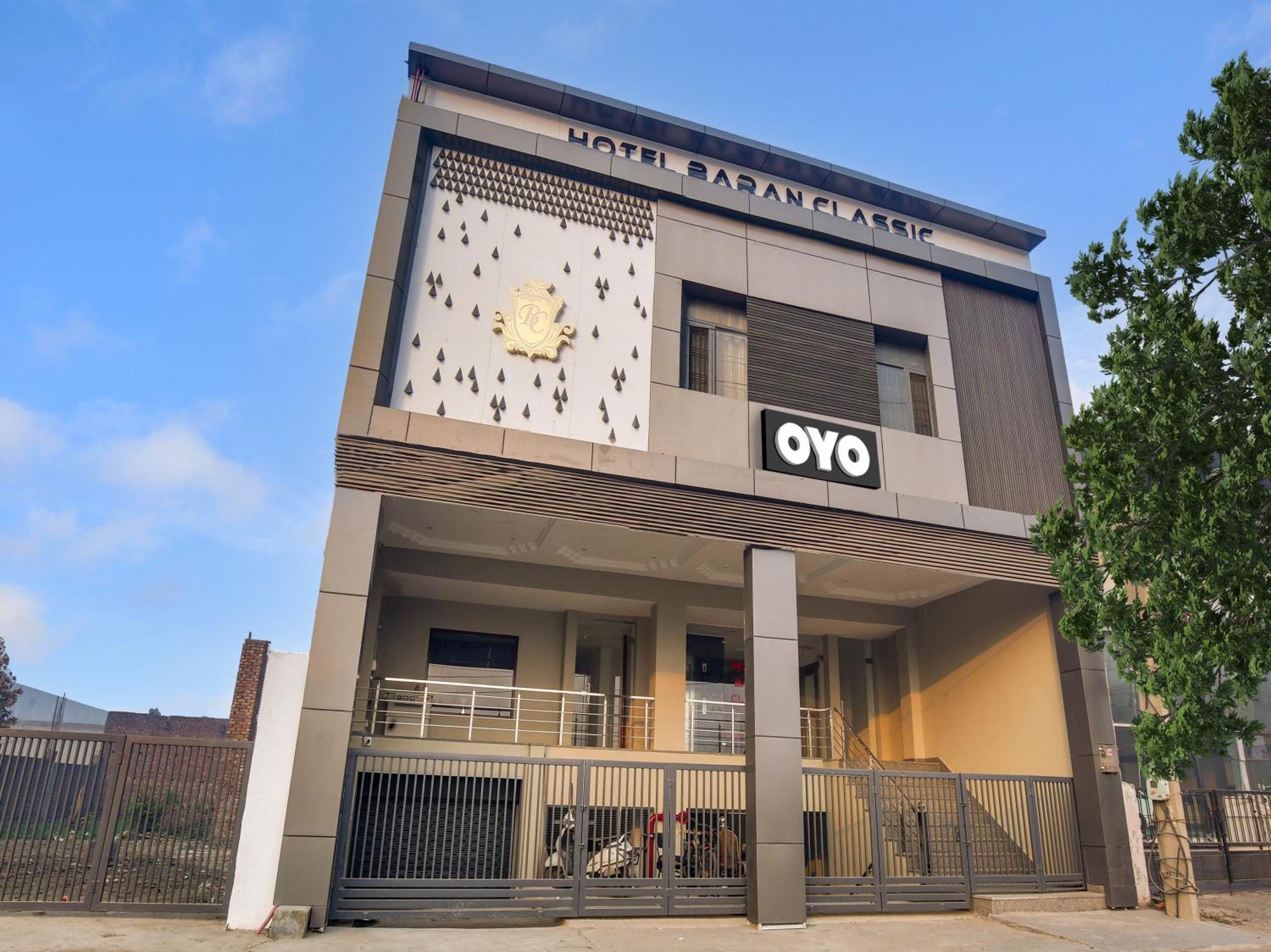 Hotel O Baran Classic Ludhijána Kültér fotó